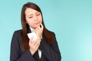 LINE公式アカウントの星マークがグレーなのは危険？怪しい？その理由は