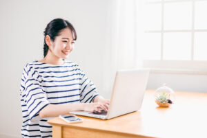 Shopifyのブログ機能のメリットや活用例・更新手順を解説