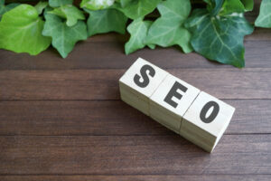 ShopifyのSEO対策を徹底解説！3つの注意点や無料対策ツールを紹介