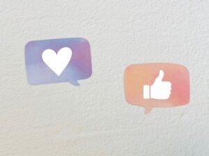 インスタでいいねした投稿を見る方法は? 他人のいいねは見られるのかも併せて解説!
