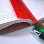 赤シートを使った暗記方法とは? 勉強方法や赤シートのメリットを紹介